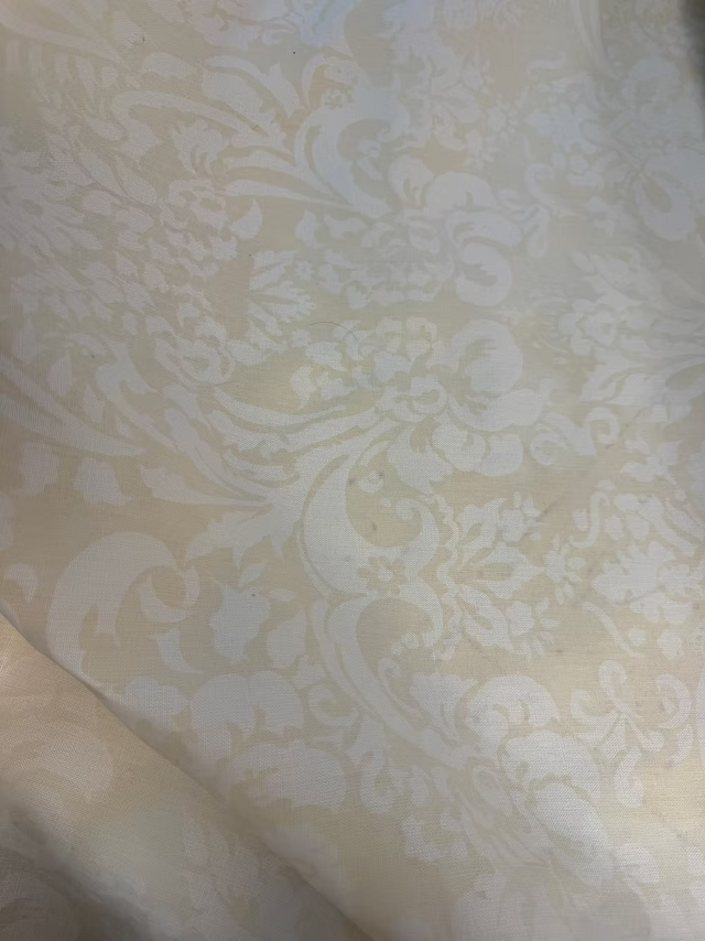 Verona by Barbara Beckmann – Cream & Pale Ochre Ombre on Belgian Linen