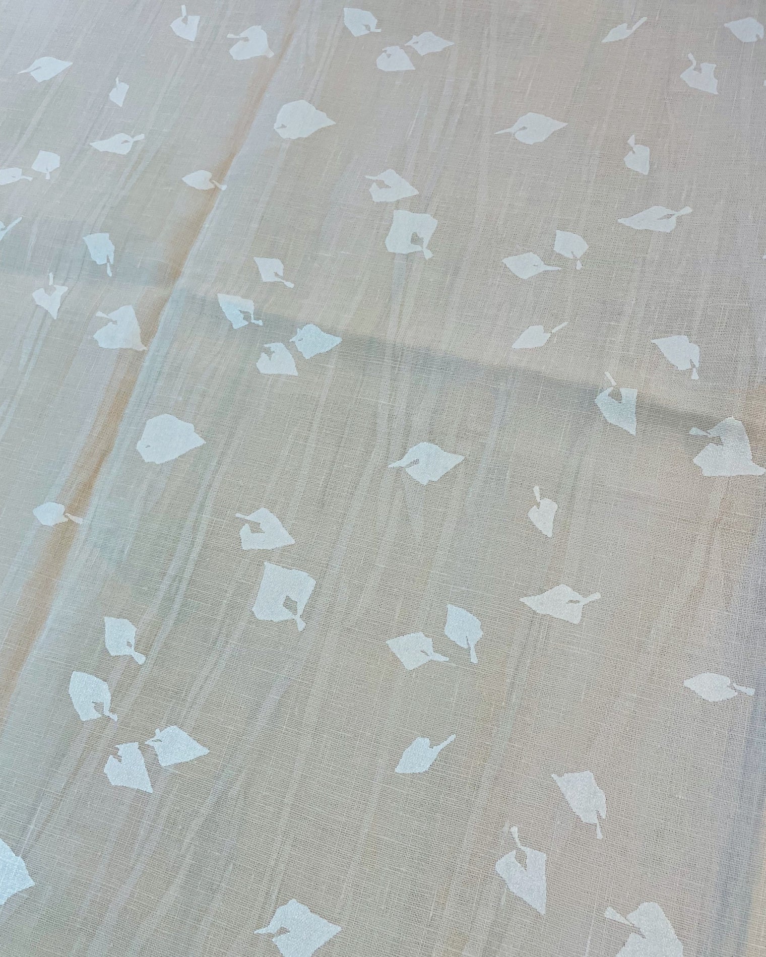 Small Pearl Plantains on Dark Cream Marbleized Silk Dupioni