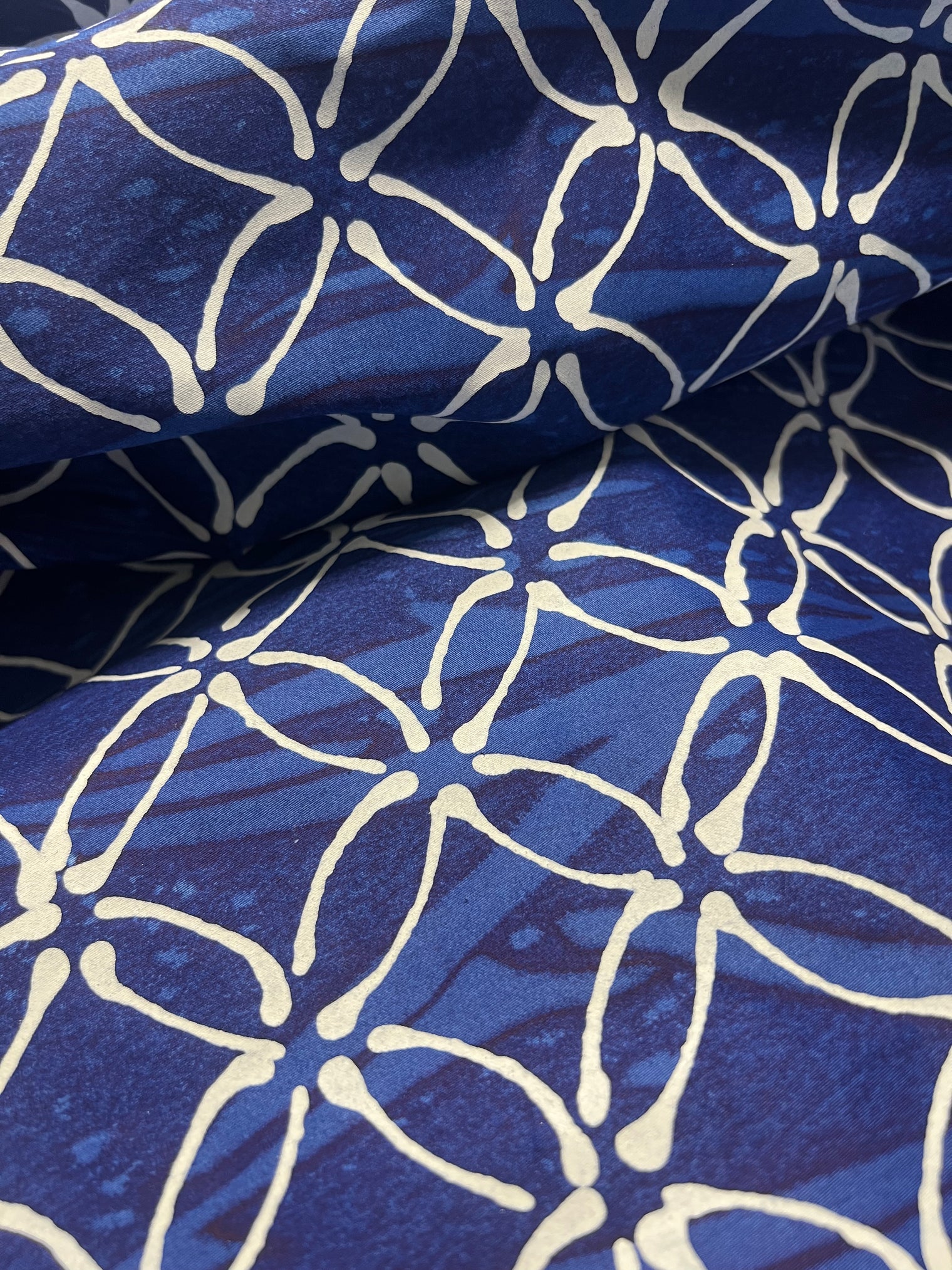 Barbara Beckmann Designs Batik Matisse on hand-marblized Navy Cotton Table Cloth