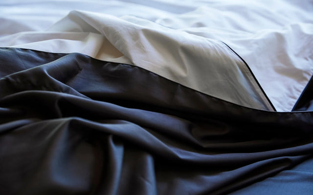 Kailu Silk - Heritage Silk-Filled Duvet Set